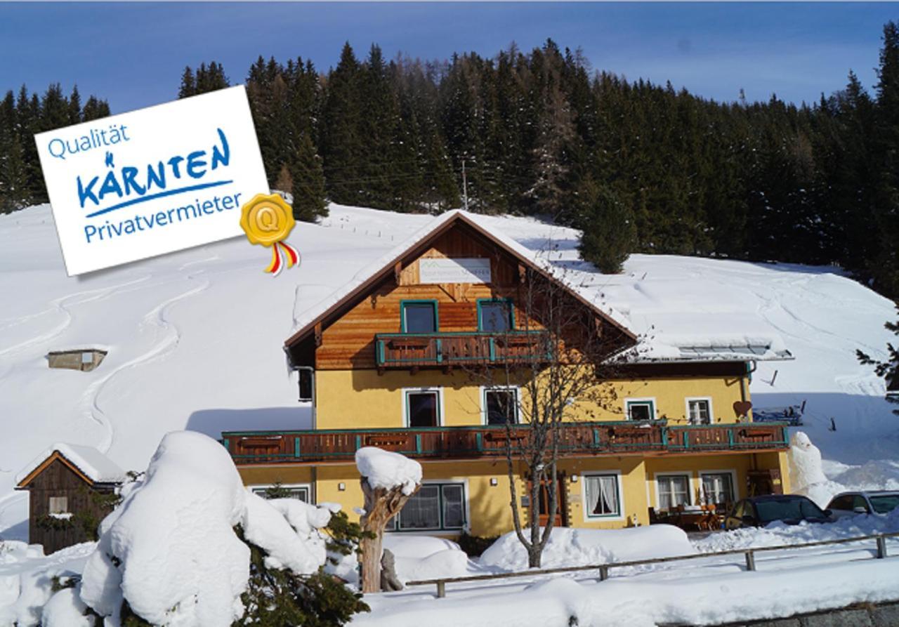 Ski- Und Wander Appartements Schiffer Innerkrems Esterno foto