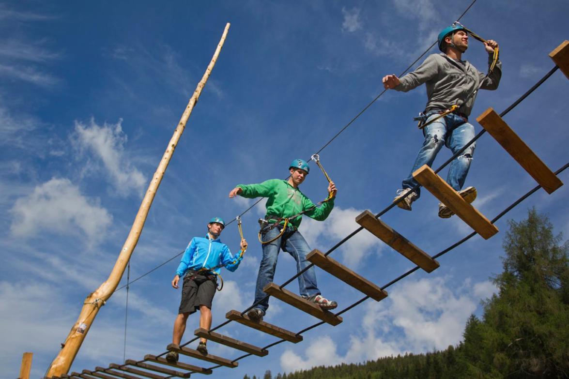 Ski- Und Wander Appartements Schiffer Innerkrems Esterno foto