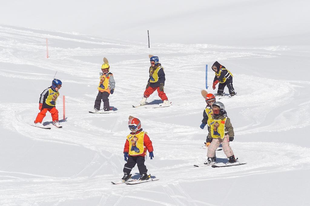 Ski- Und Wander Appartements Schiffer Innerkrems Esterno foto